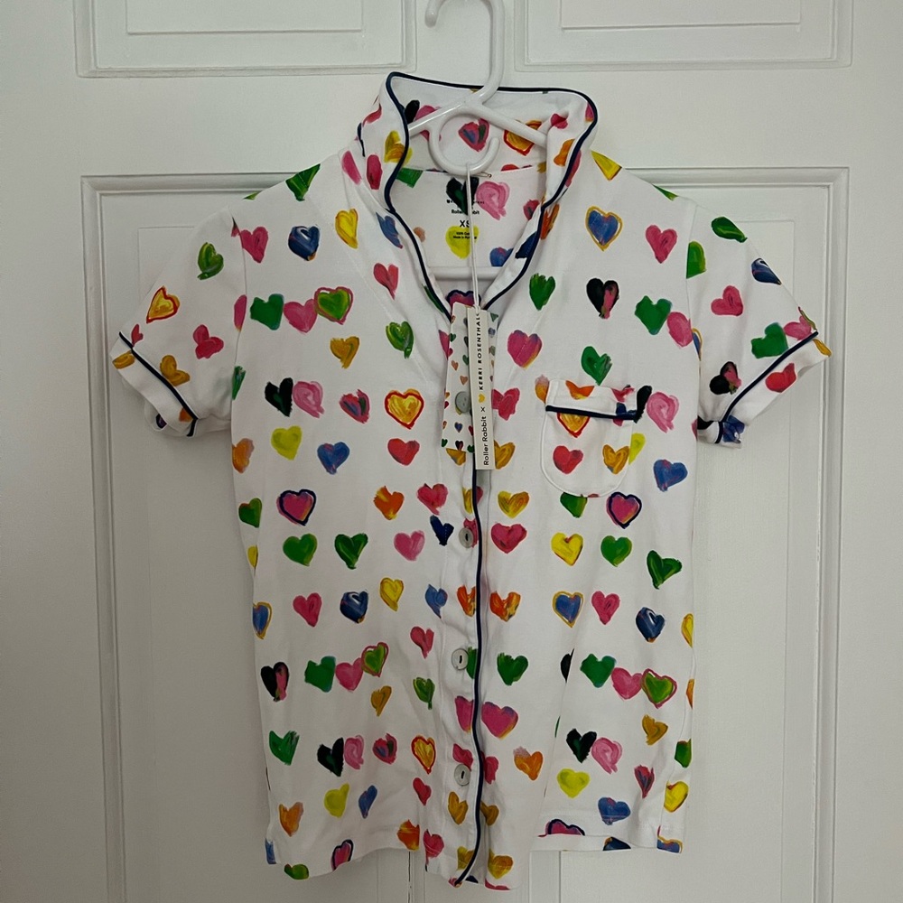 Roller Rabbit X Kerri Rosenthal “Tiny drops of Love” pj polo set. Size XS.